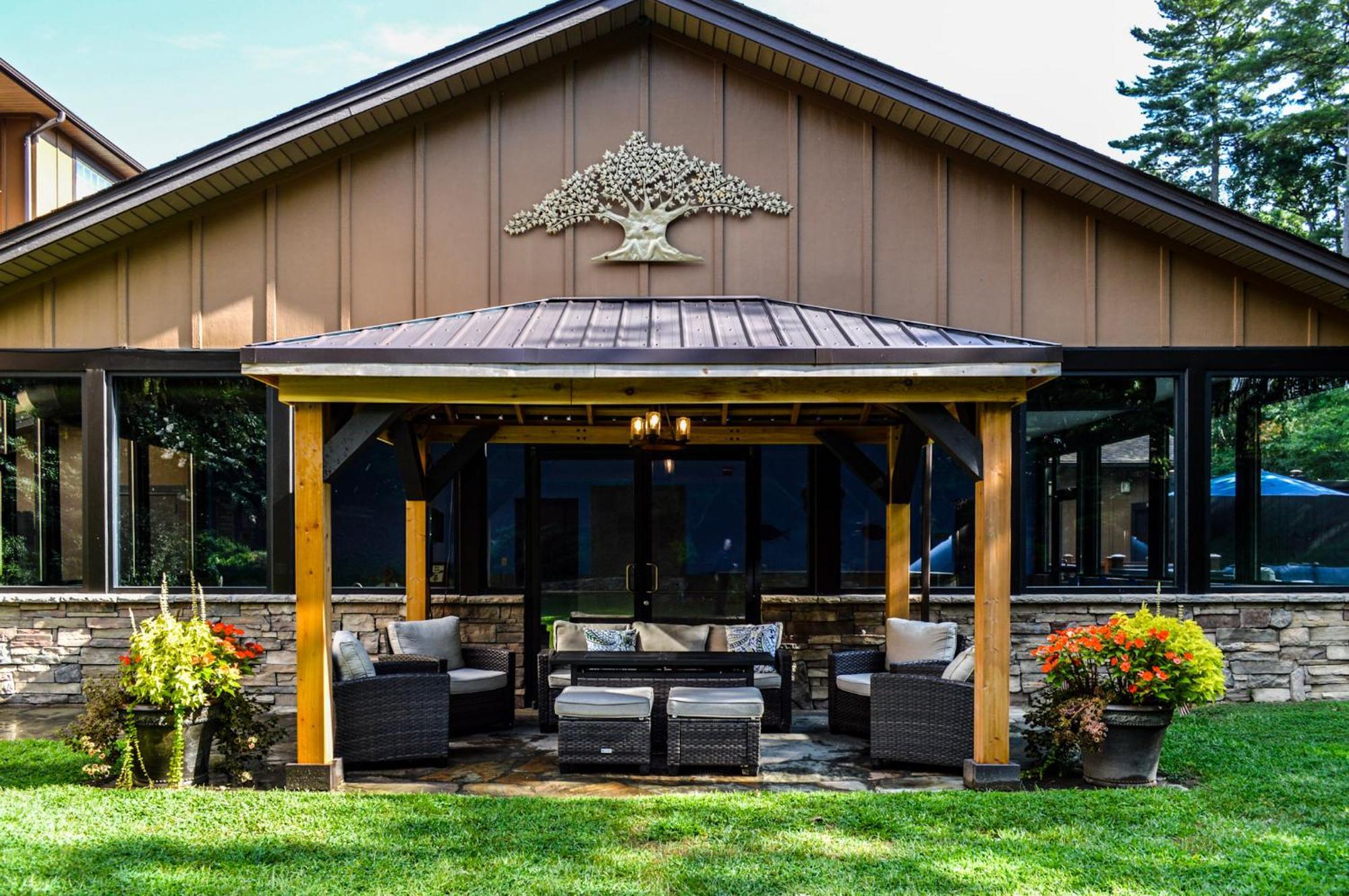 The Lodge At Flat Rock Exterior photo
